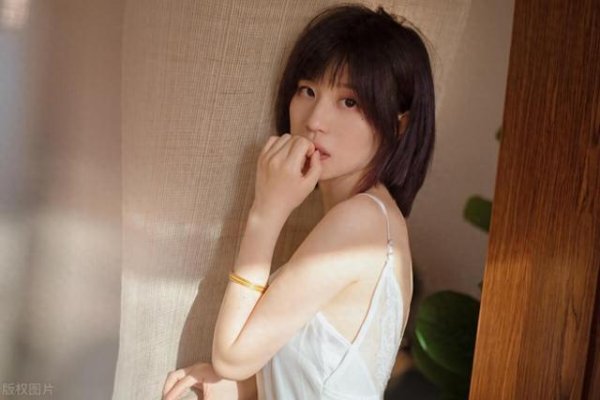 途乐证券 训狗翻车后, 失控关系之明艳心机妹妹和温润腹黑哥哥